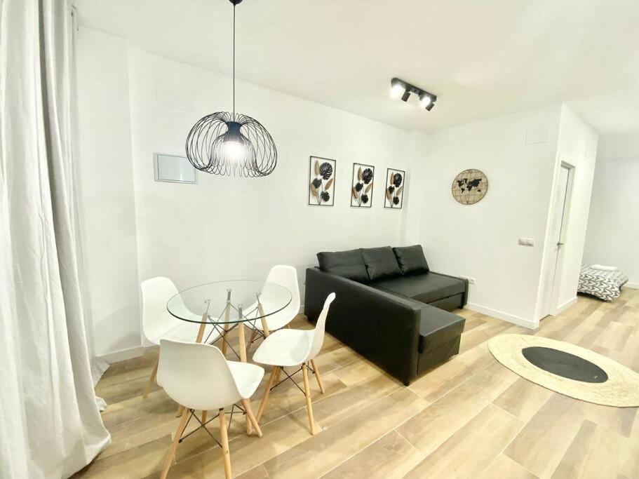 Rio Amparo Usera Apartament Madrid